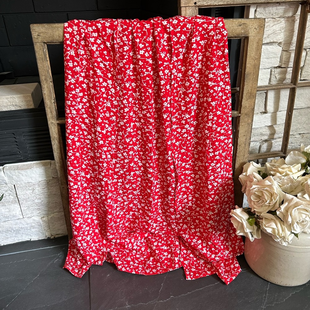 High waist shein skirt, material is super light polyester.